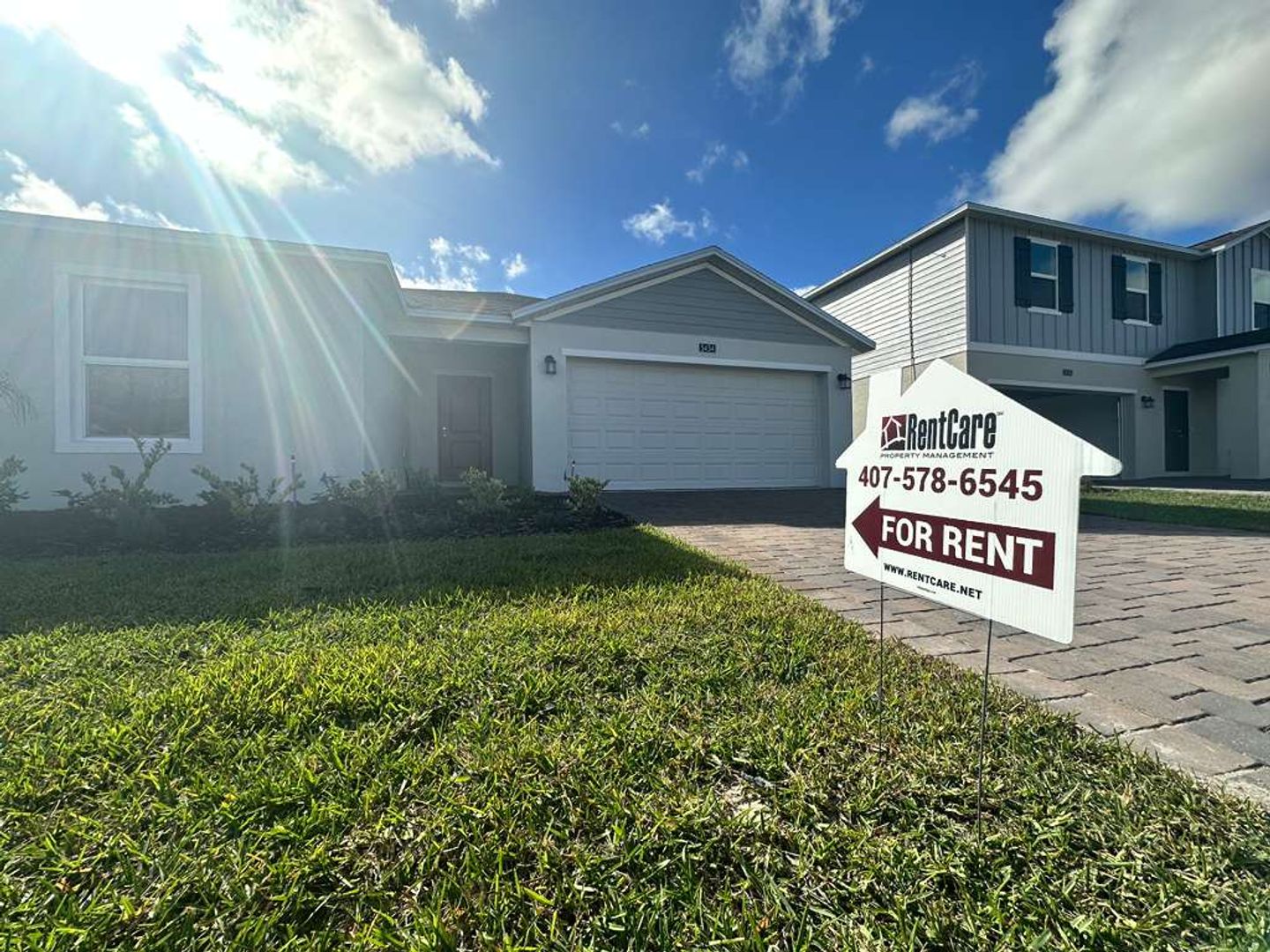 Davenport House: 5434 Lewisham Dr