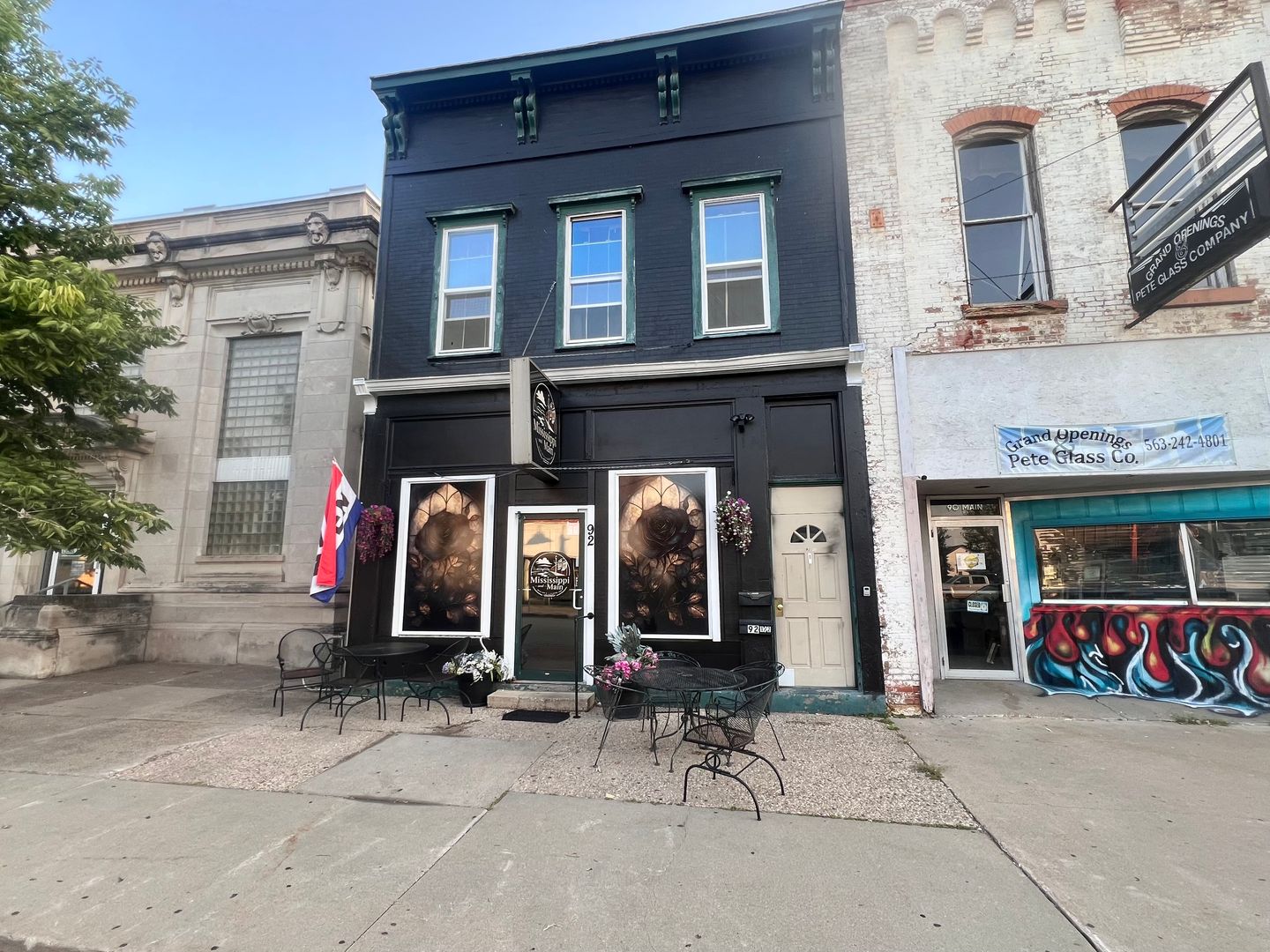 Clinton Apartment: 92 Main Avenue