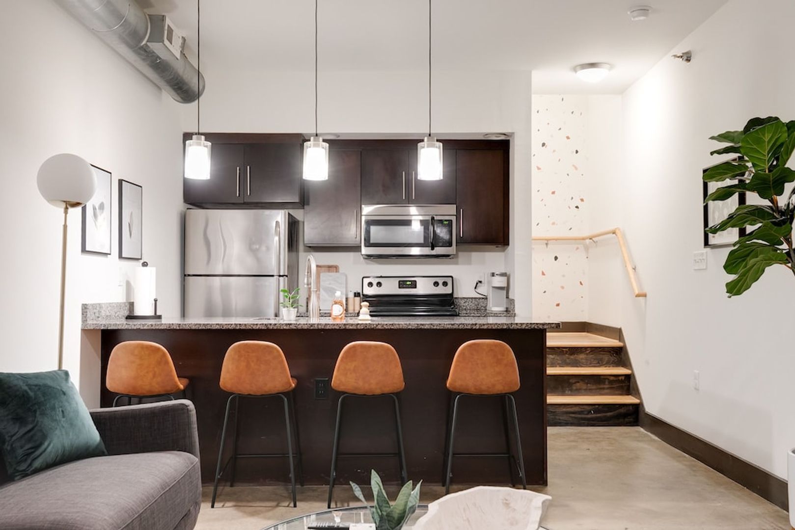 Richmond Apartment: 115 E Broad Street