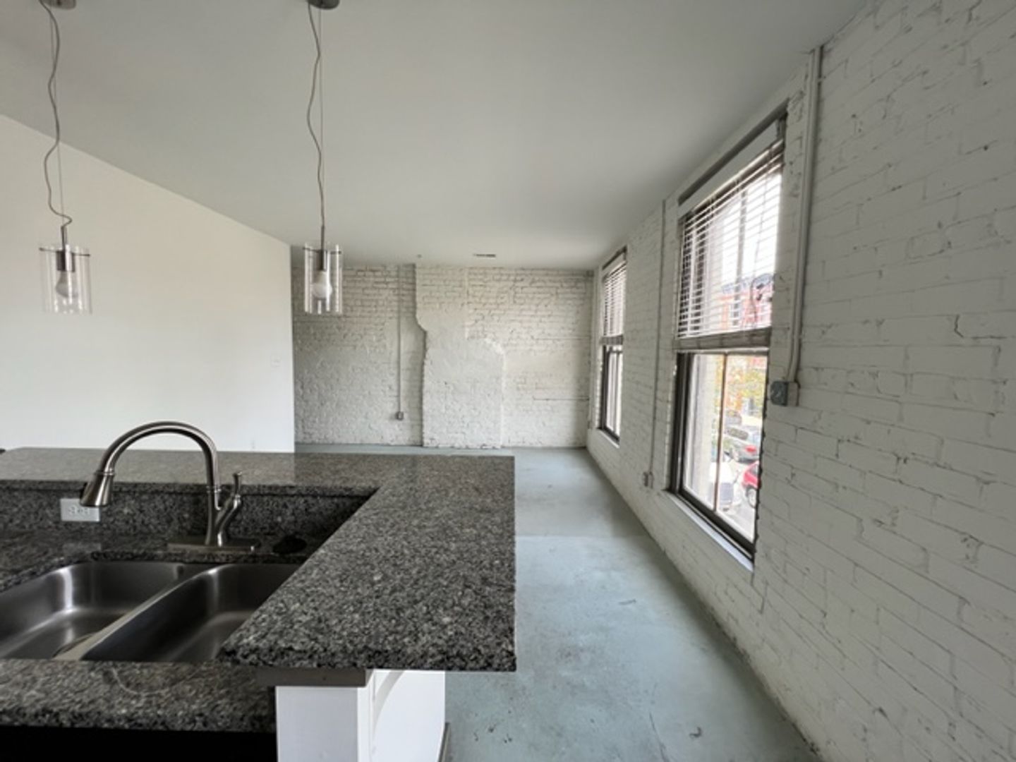 Richmond Apartment: 1100 Hull Street