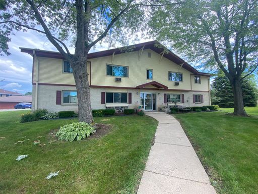 Beautiful 2 Bedroom in Germantown! Half Off First Month!