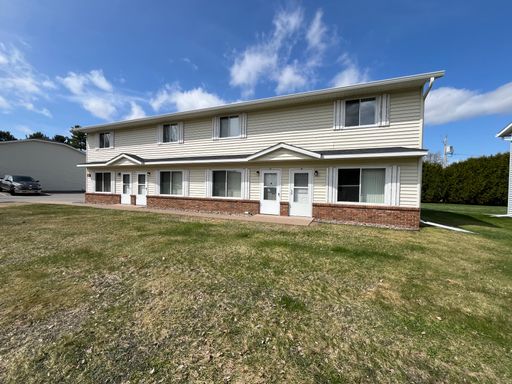 Quiet and Lovely 2-Bedroom in Merril