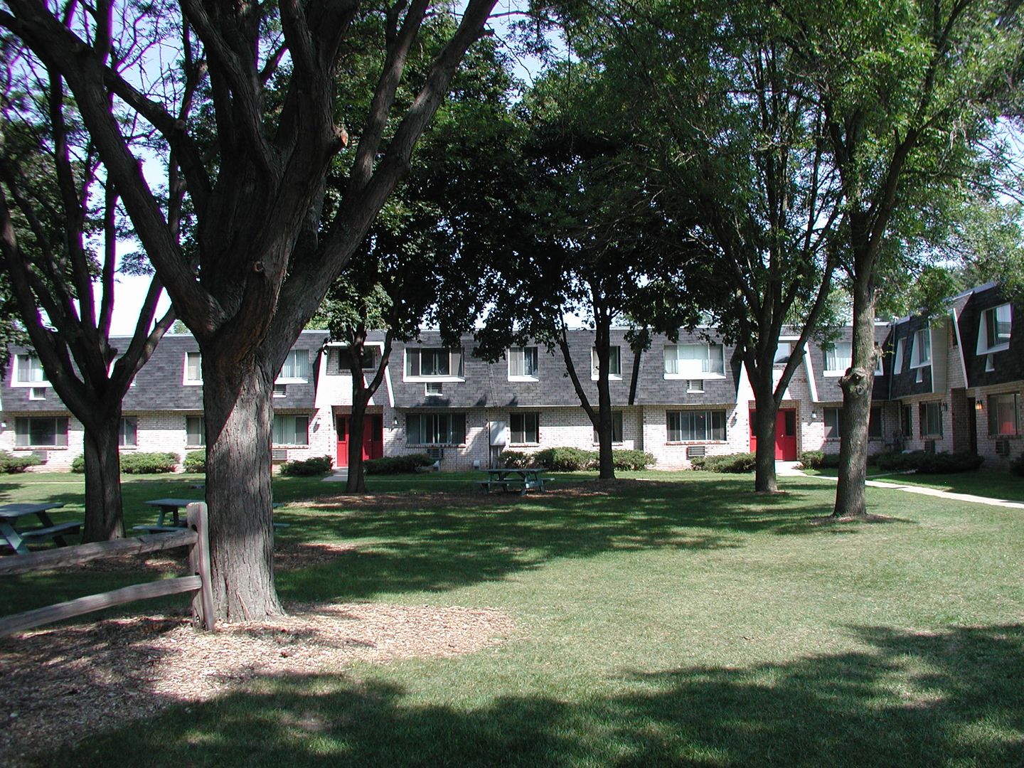 Green Bay Apartment: 1668 Shawano Ave