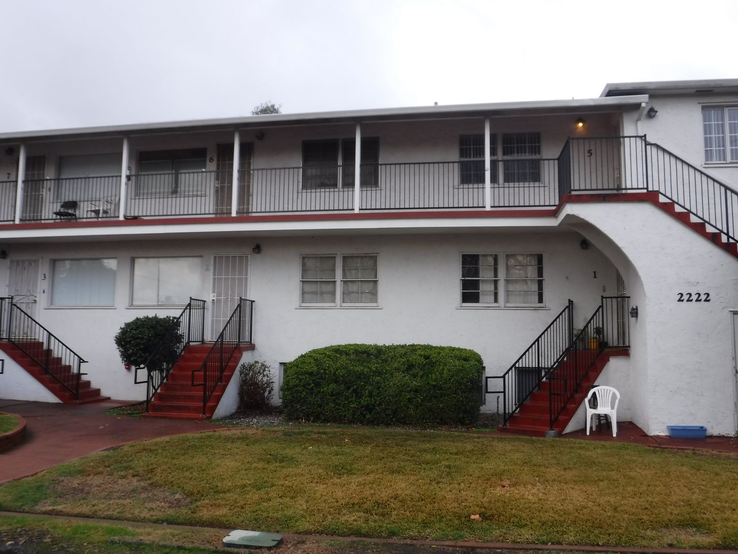 REDDING Apartment: 2222 CALIFORNIA STREET