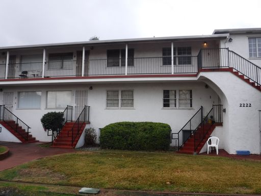 Upstairs Unit With Character and Newer LVP Flooring! – photo 1
