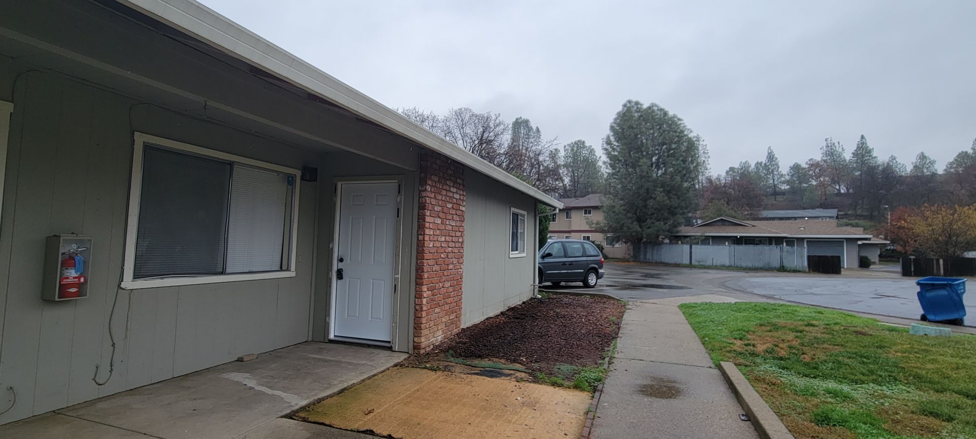 REDDING Apartment: 105 BOULDER CREEK CT