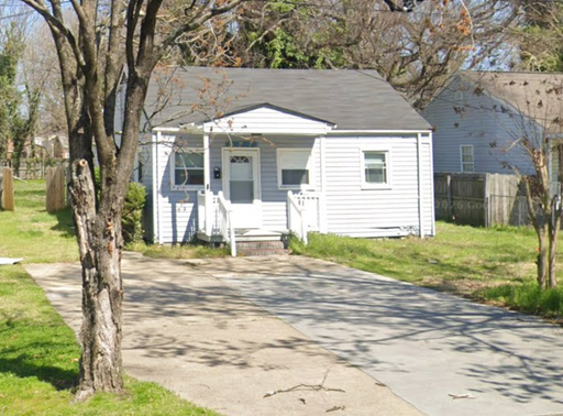 3 Bedroom Fully Renovated Hampton Home! – photo 1