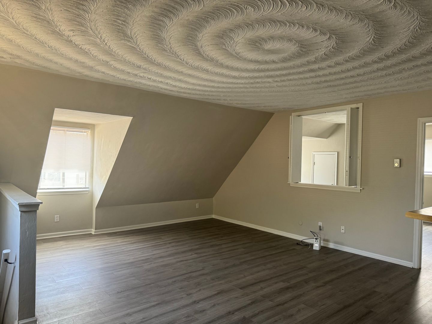 Norfolk Apartment: 324 Ashlawn Drive