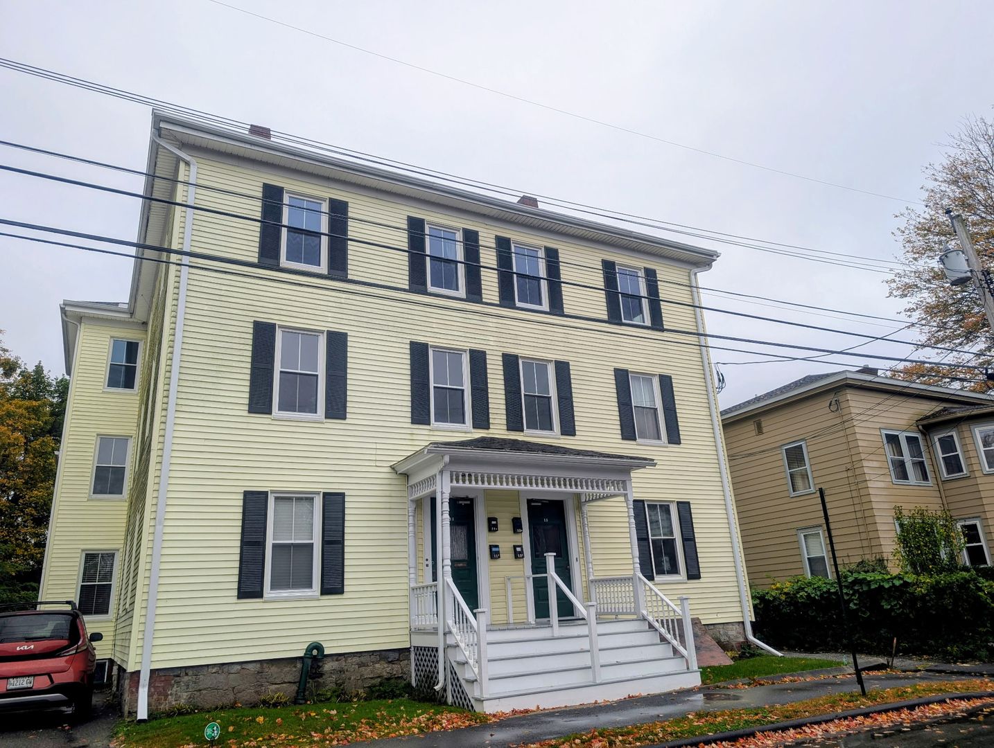 Brunswick Apartment: 11-13 Oak St