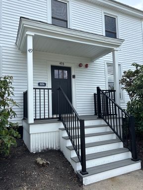 Recently Renovated 3 Bed 3 Bath