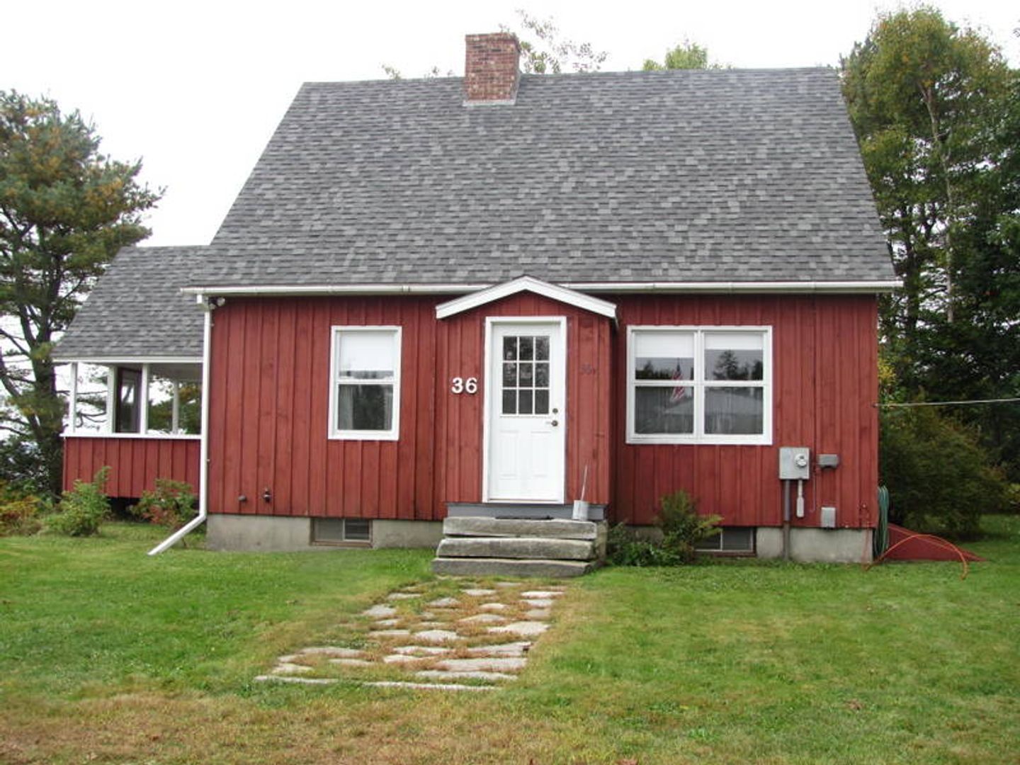 Brunswick House: 36 Webb Field Rd