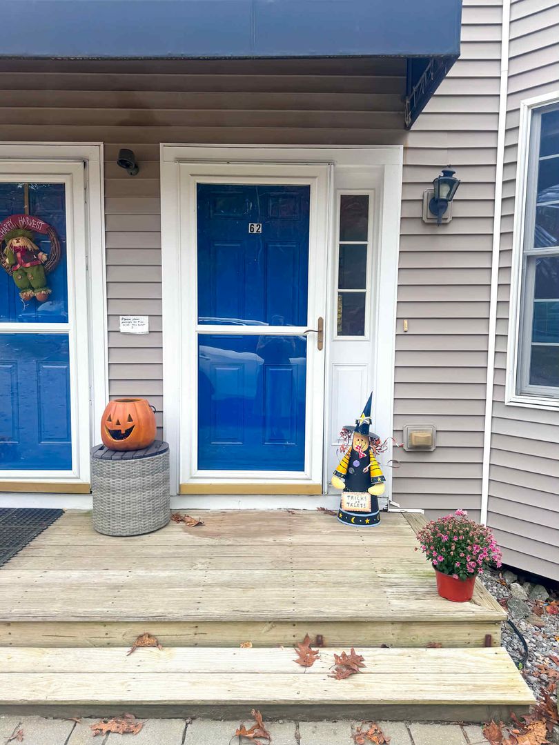 West Bath Apartment: 60 Berry's Mill Rd