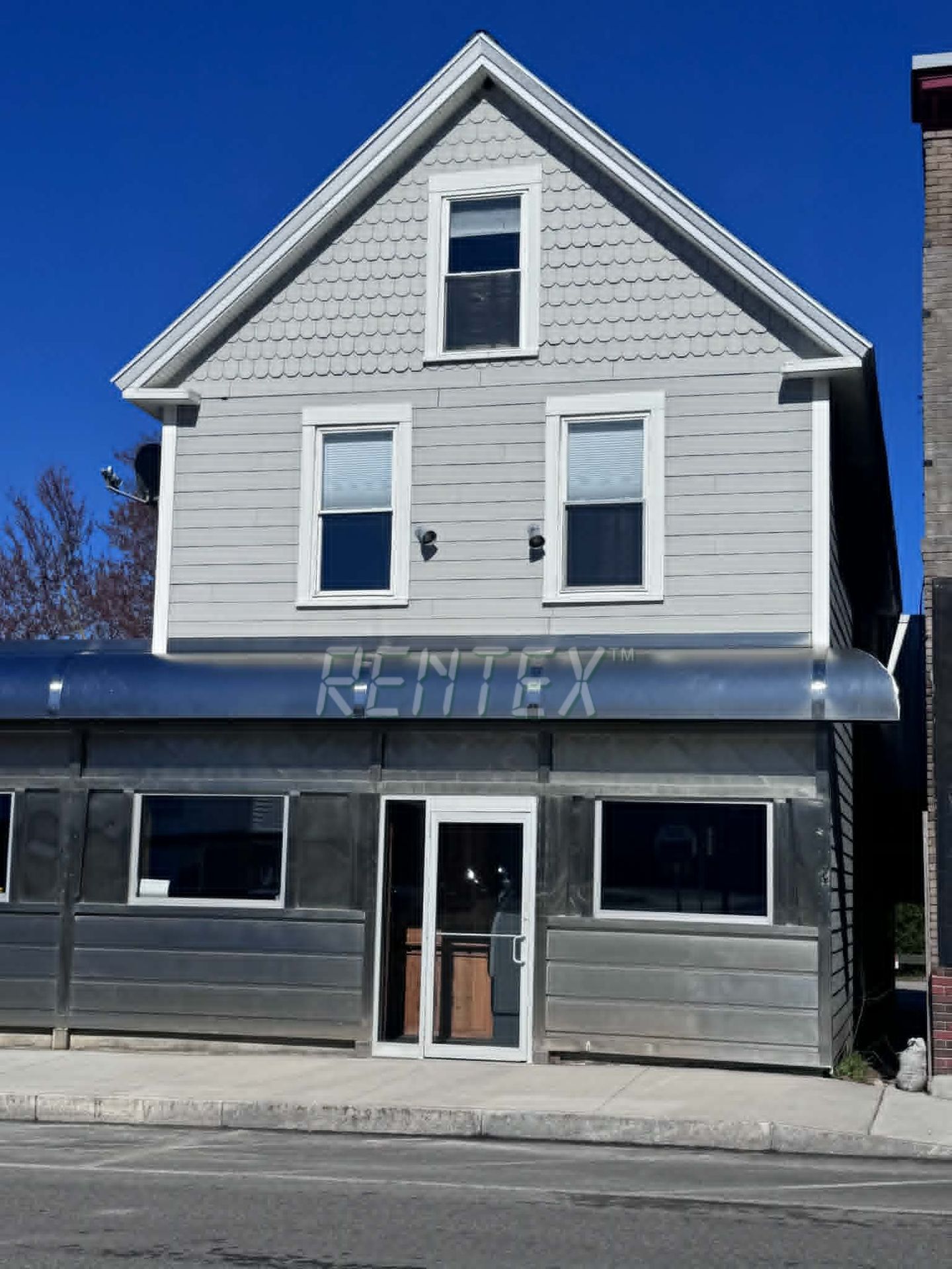 Lisbon Falls Apartment: 12 Main St