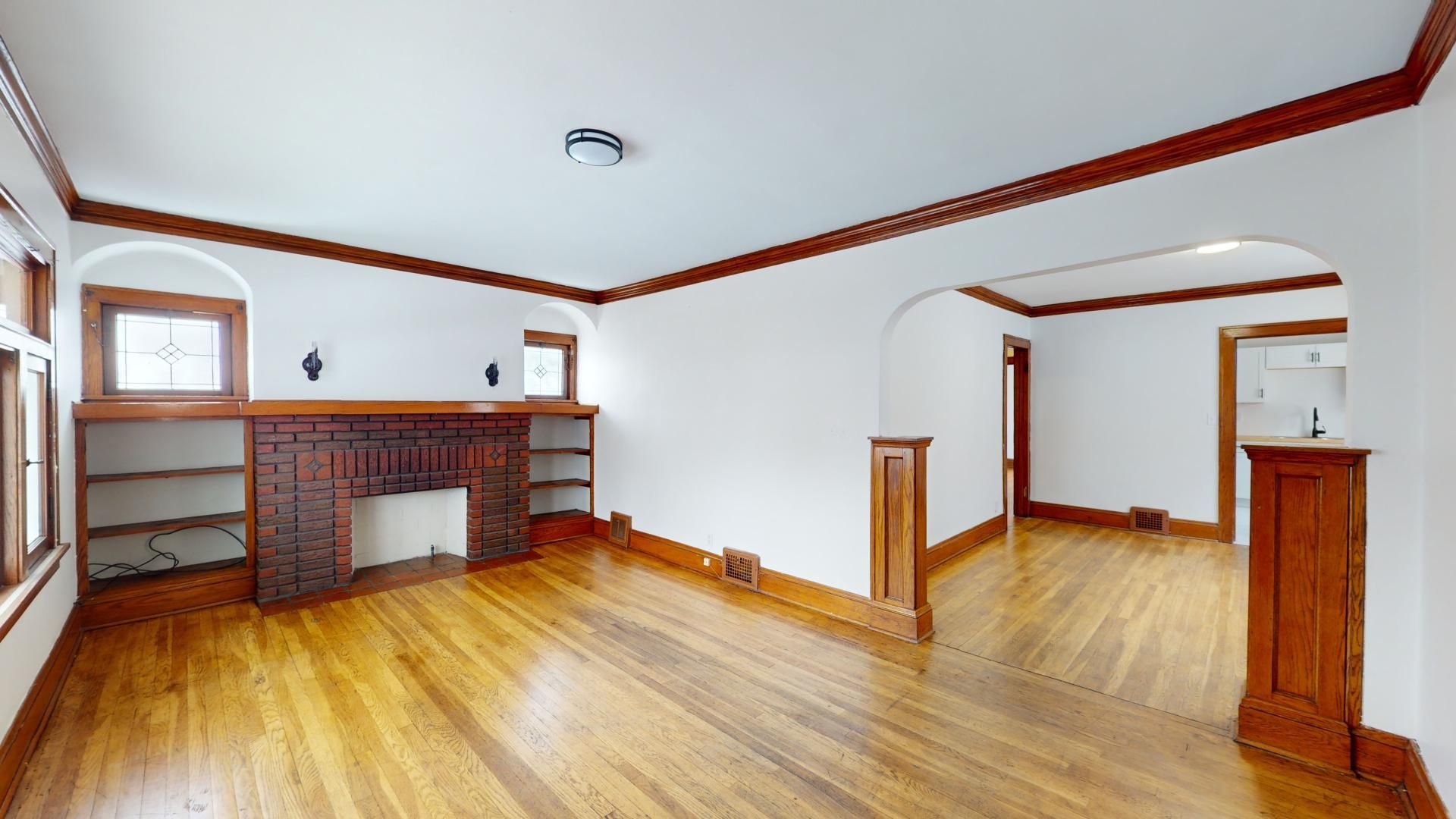 Cleveland Apartment: 4028 Schiller Avenue