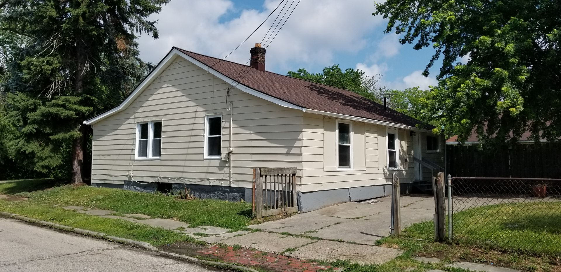 4023 Valley Rd. 4 of 12