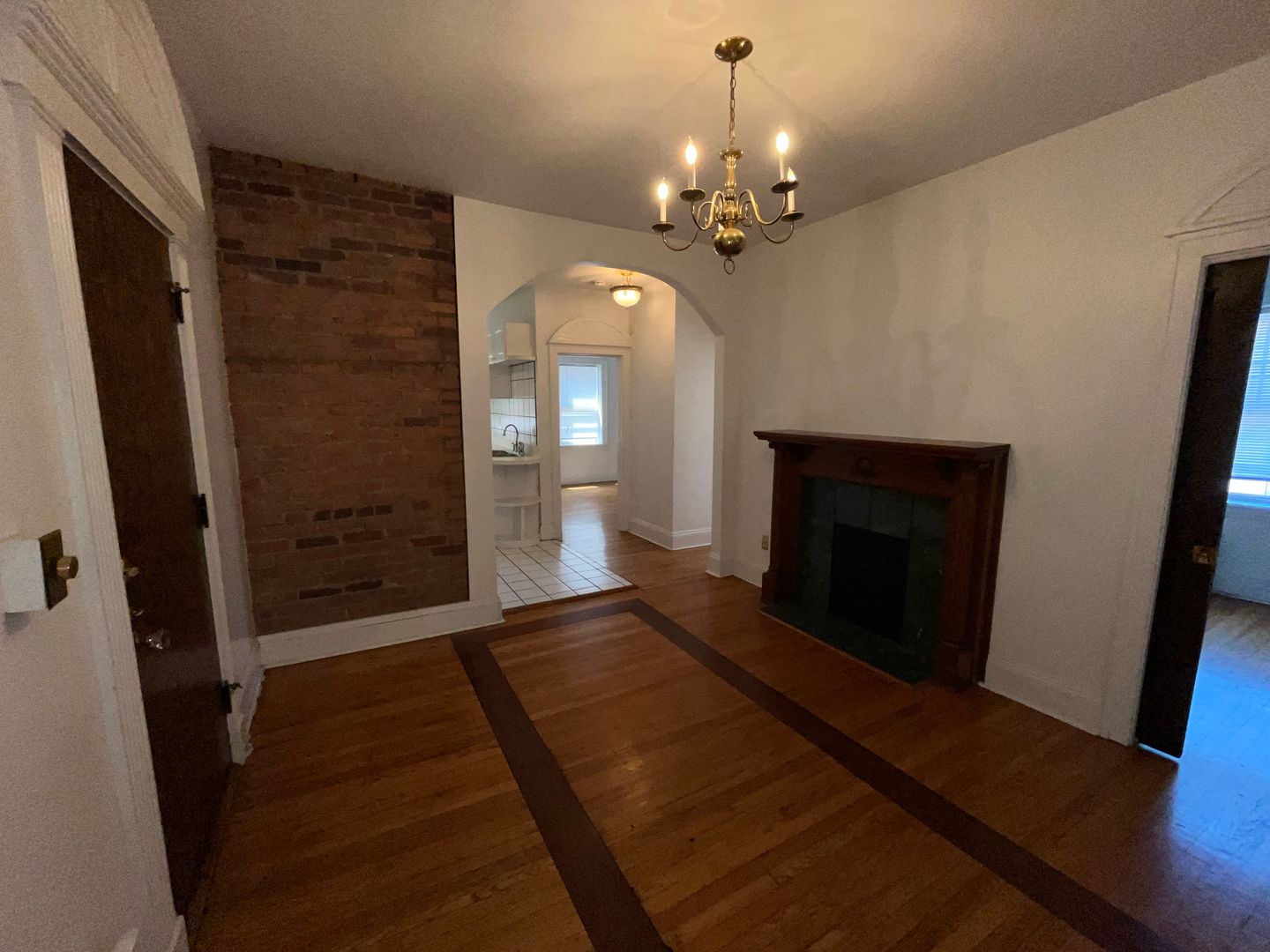 Cleveland Heights Apartment: 12467-12469 Cedar Road