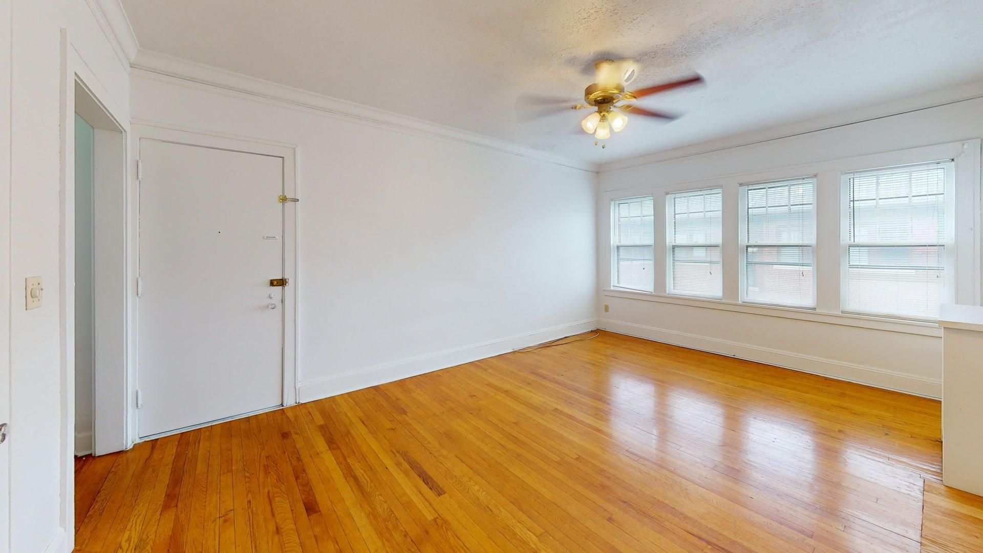 Cleveland Heights Apartment: 2431-39 Overlook Rd.