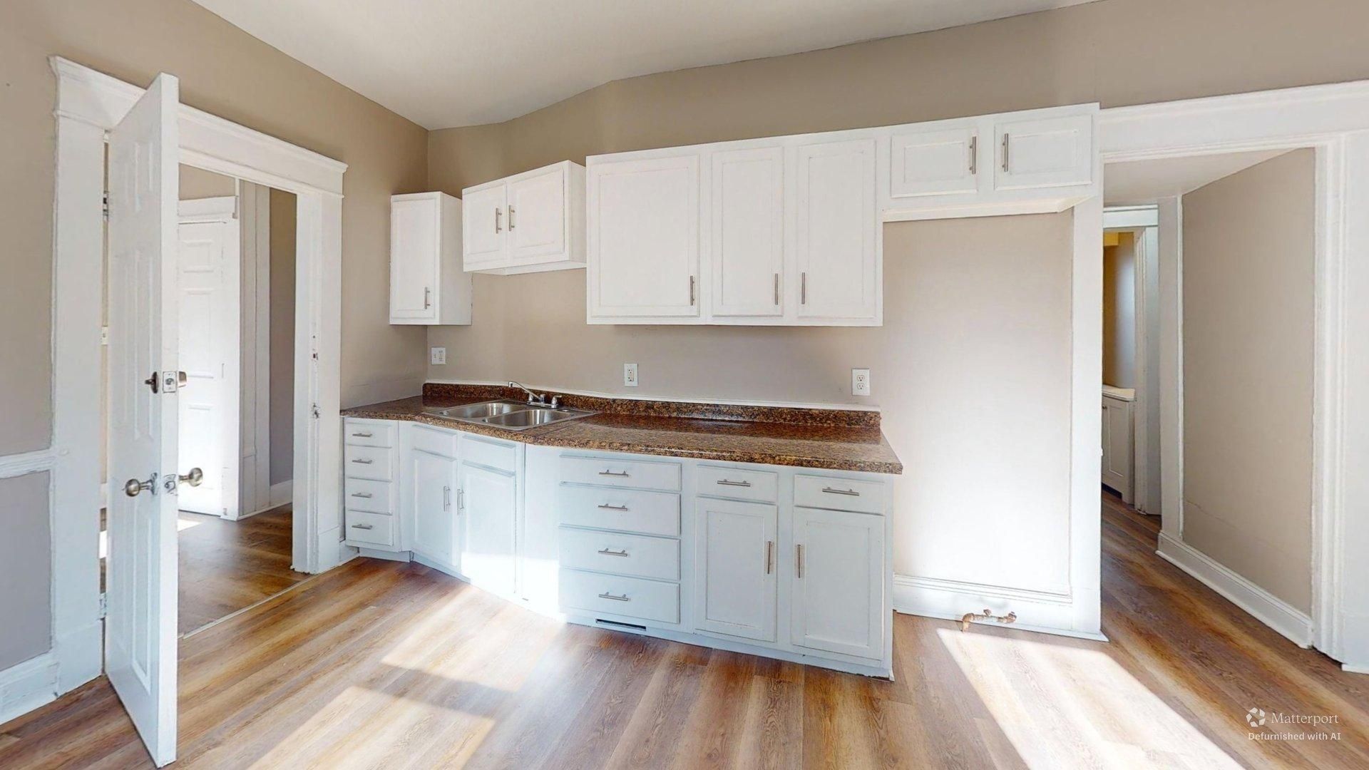 Cleveland Apartment: 2818 East 119th Street