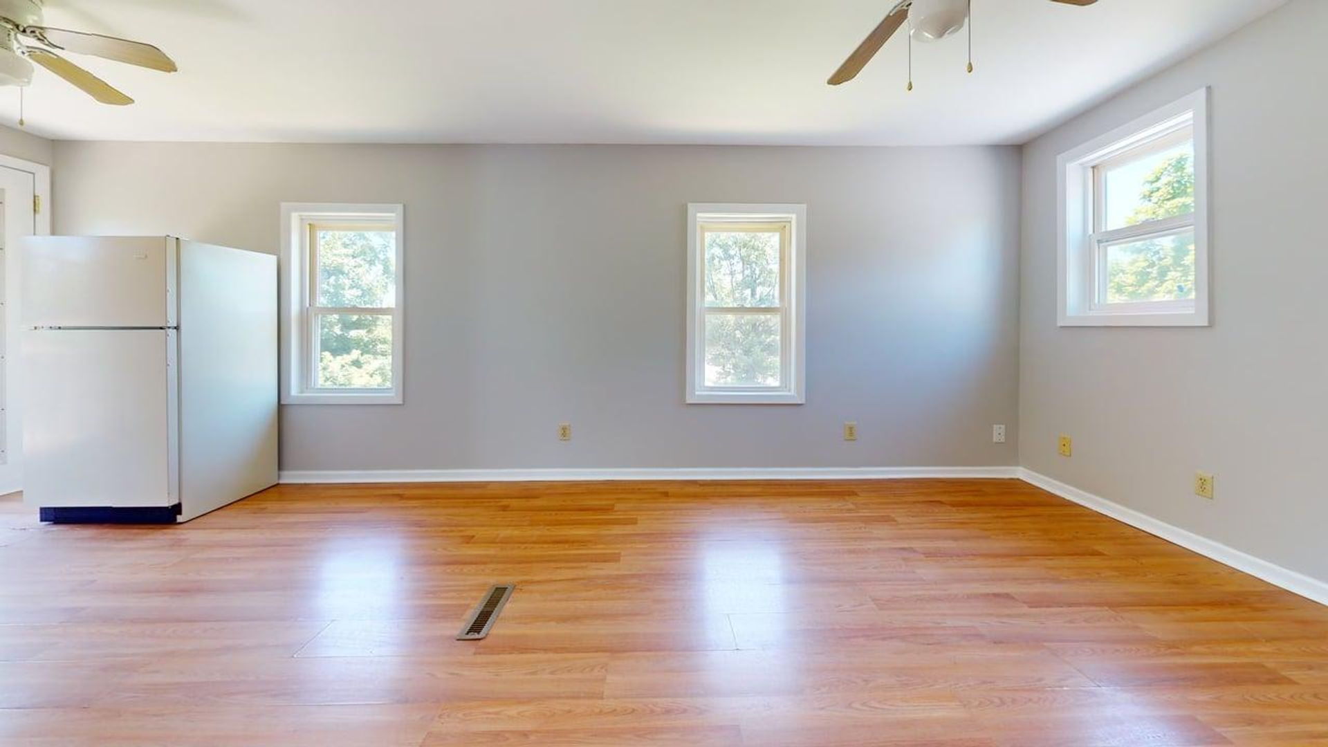 Massillon Apartment: 1104 4th St SW