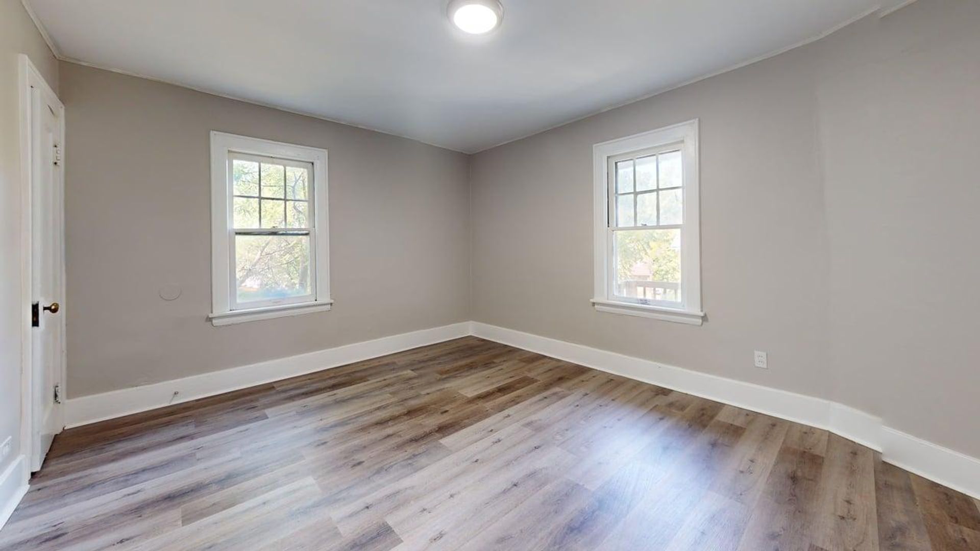 Akron Apartment: 294 Madison Avenue