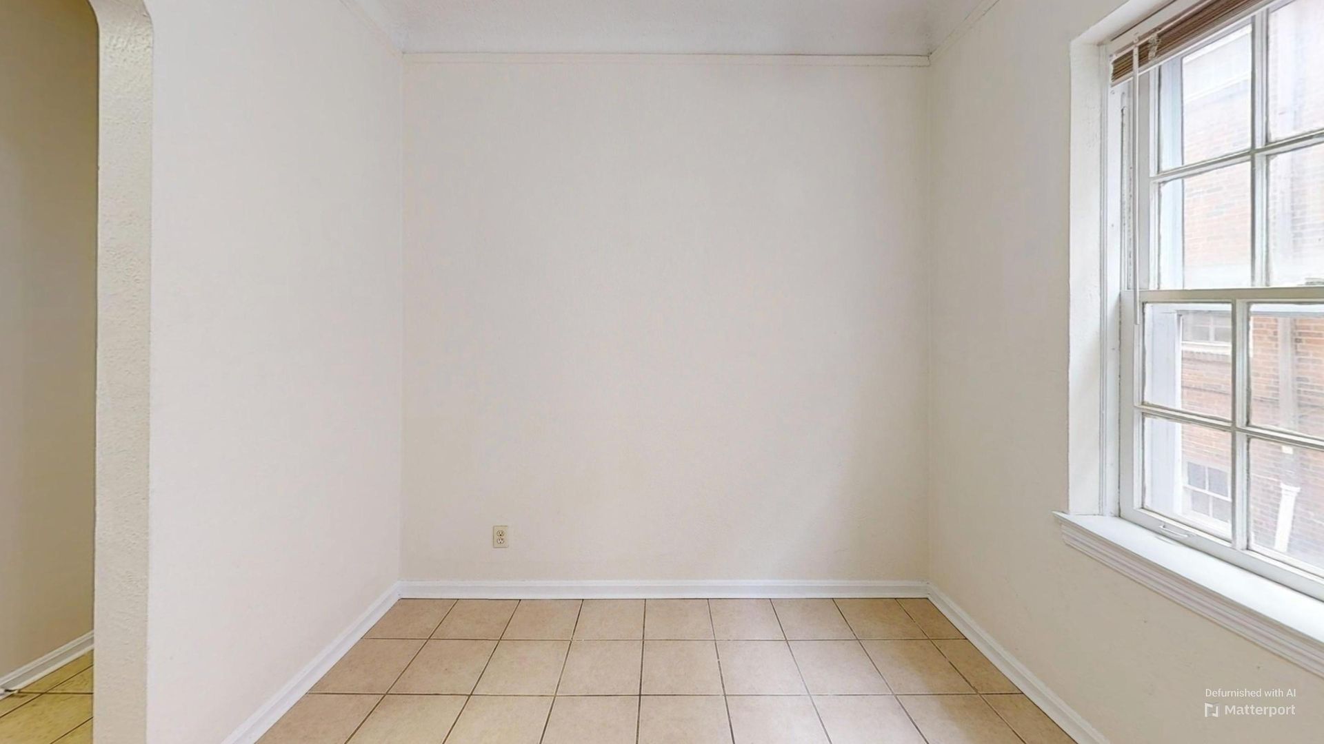 Shaker Heights Apartment: 2566 Kemper Rd.