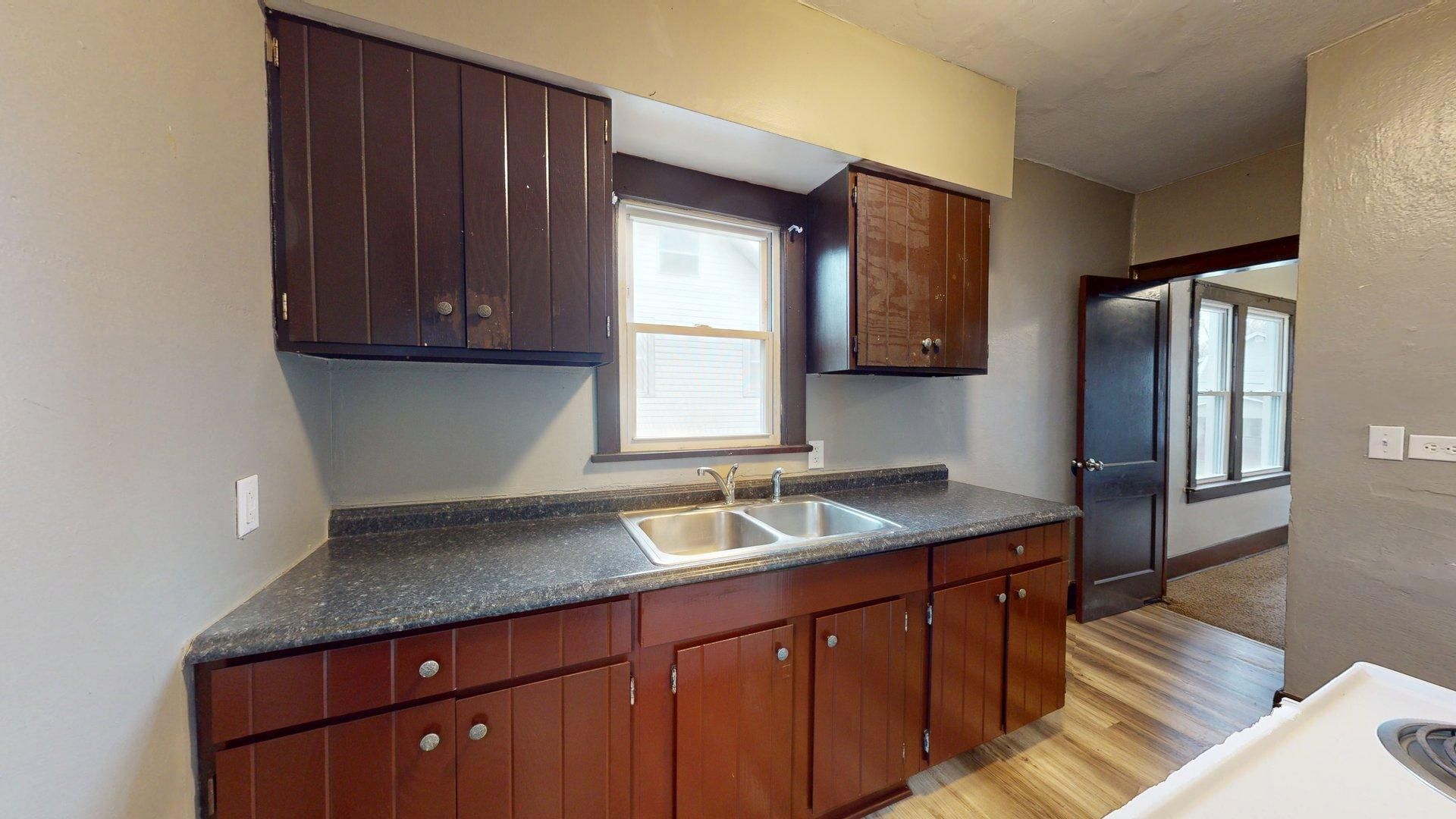 Akron Apartment: 236 Watson Street