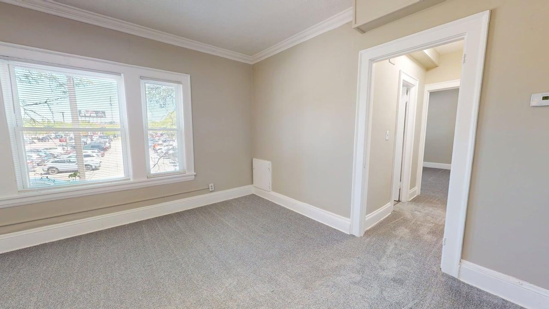 Cleveland Apartment: 3845 Riveredge Rd.