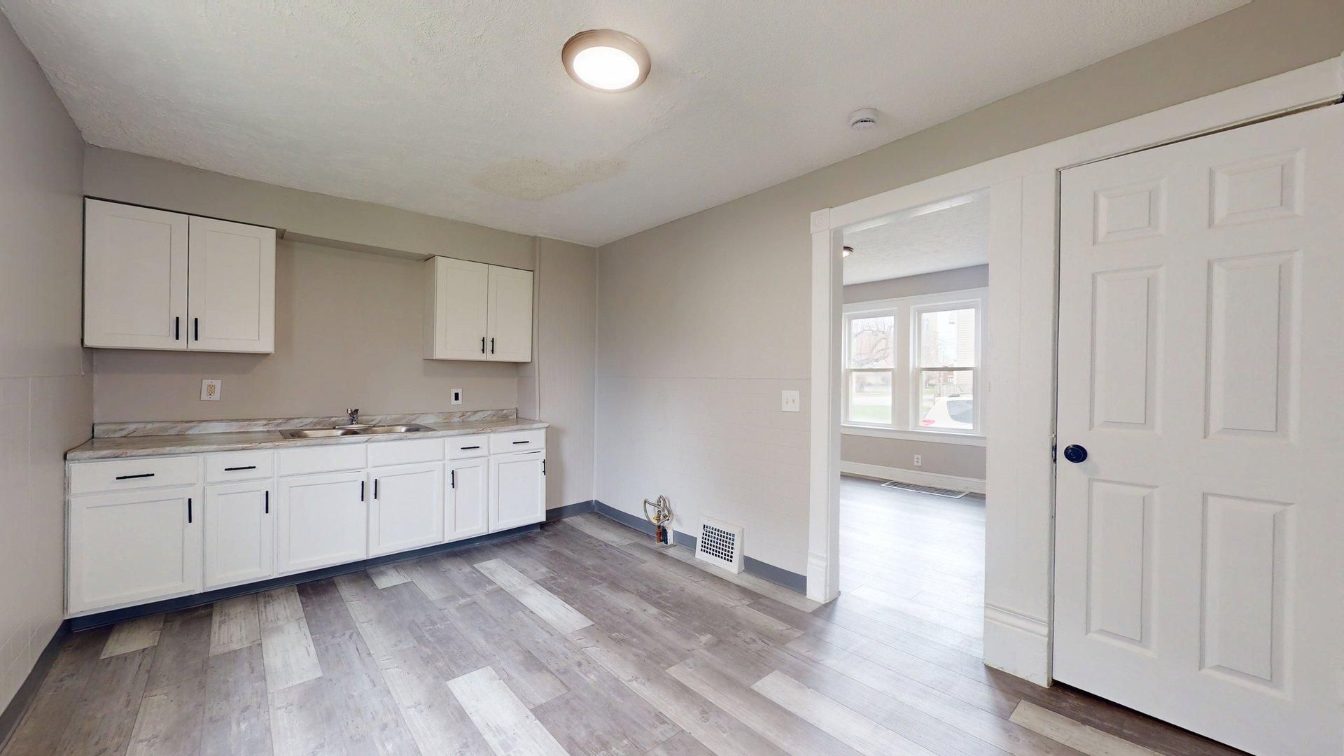 Lorain House: 2623 Elyria Ave