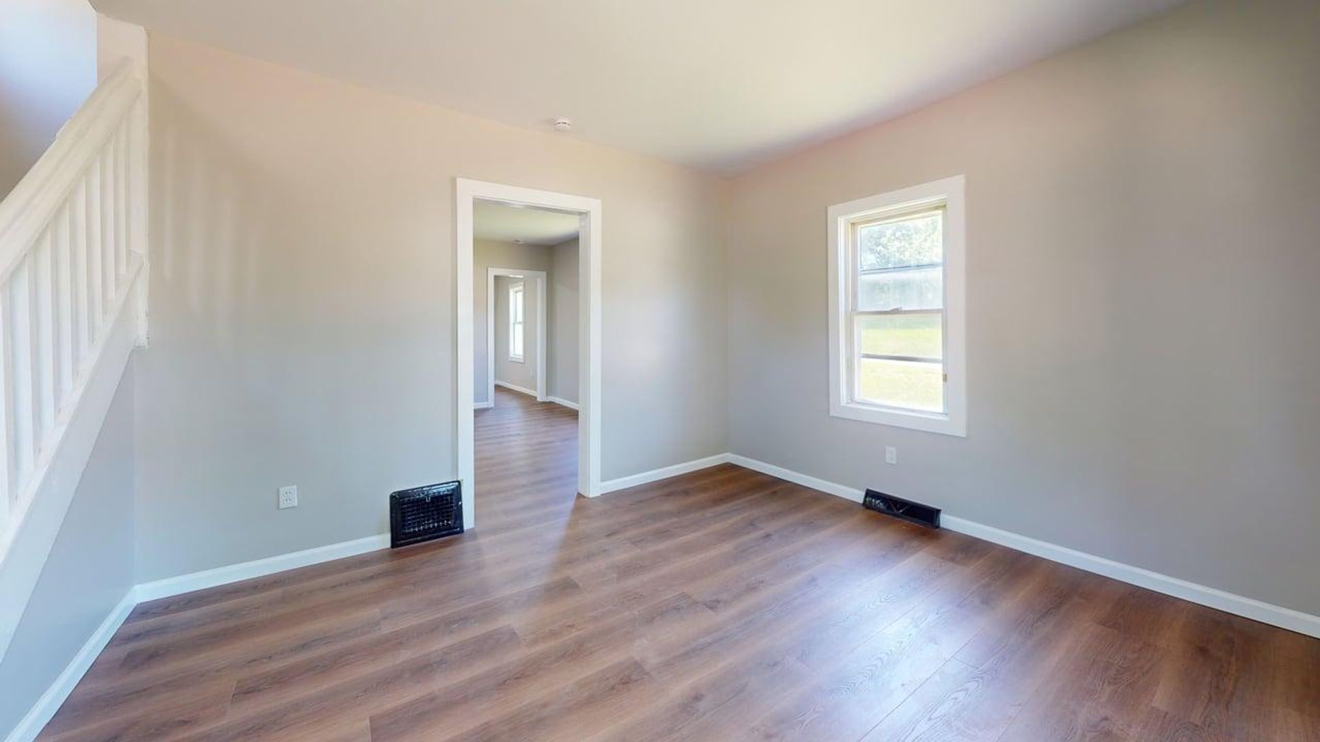 Akron House: 1280 7th Ave