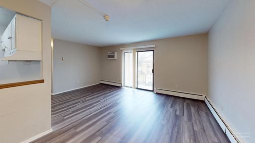 Maple Heights 2 Bedroom - Covered Parking – photo 1