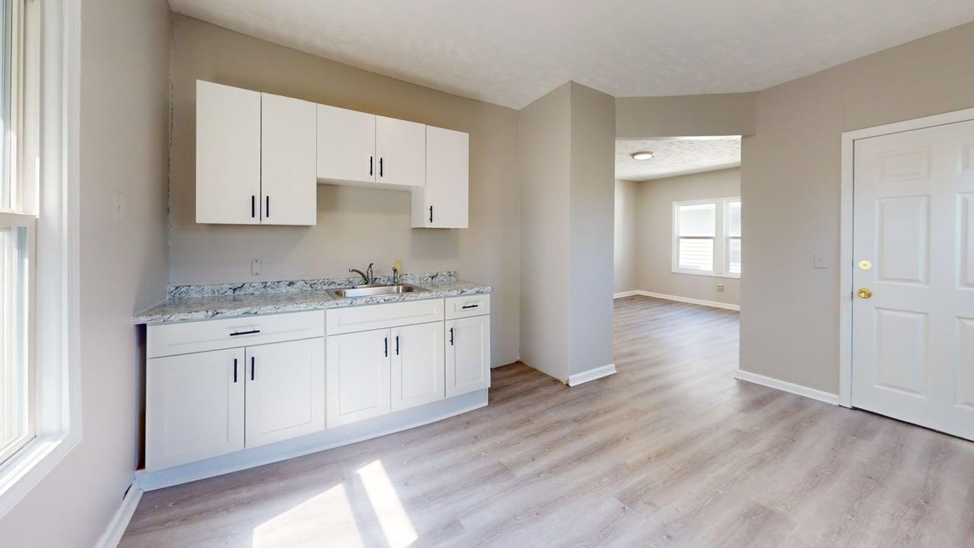 Cleveland Apartment: 877 Rudyard Rd