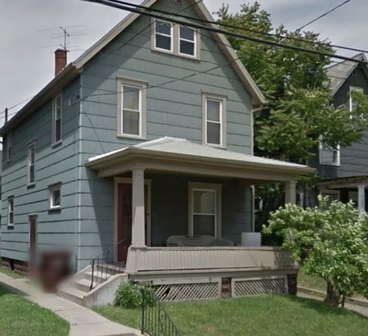 Canton House: 1021 Rex Avenue NE