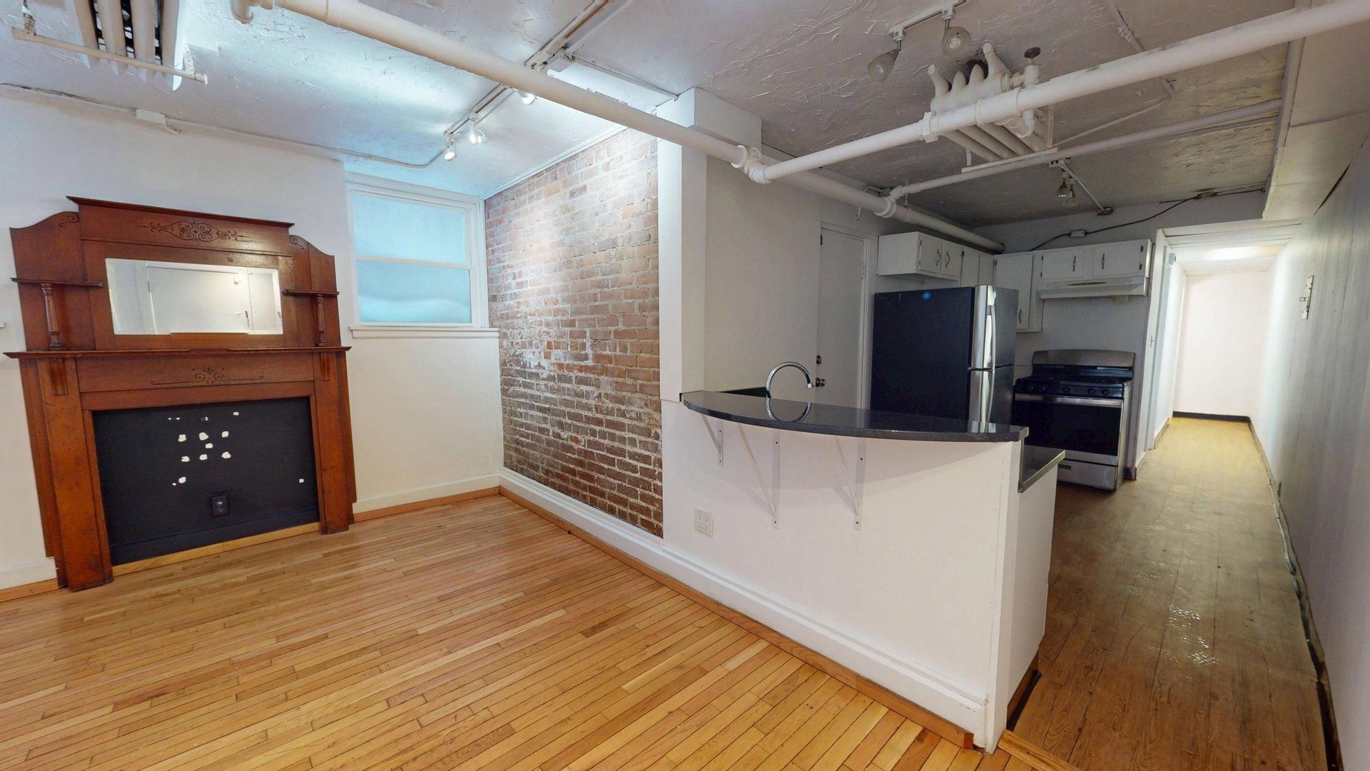 Cleveland Heights Apartment: 2677 Euclid Heights Boulevard