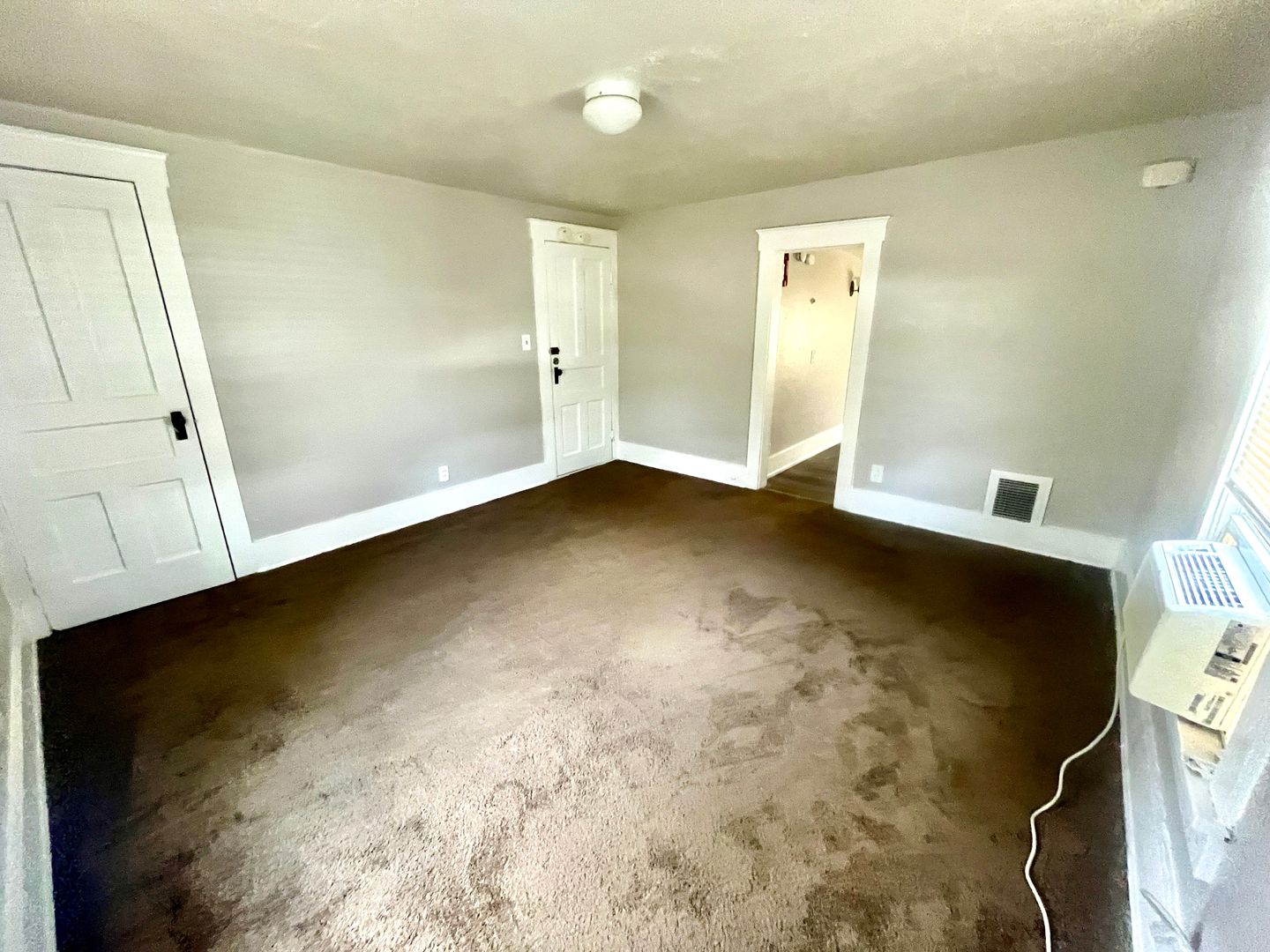 Canton Apartment: 427 Smith Avenue NW