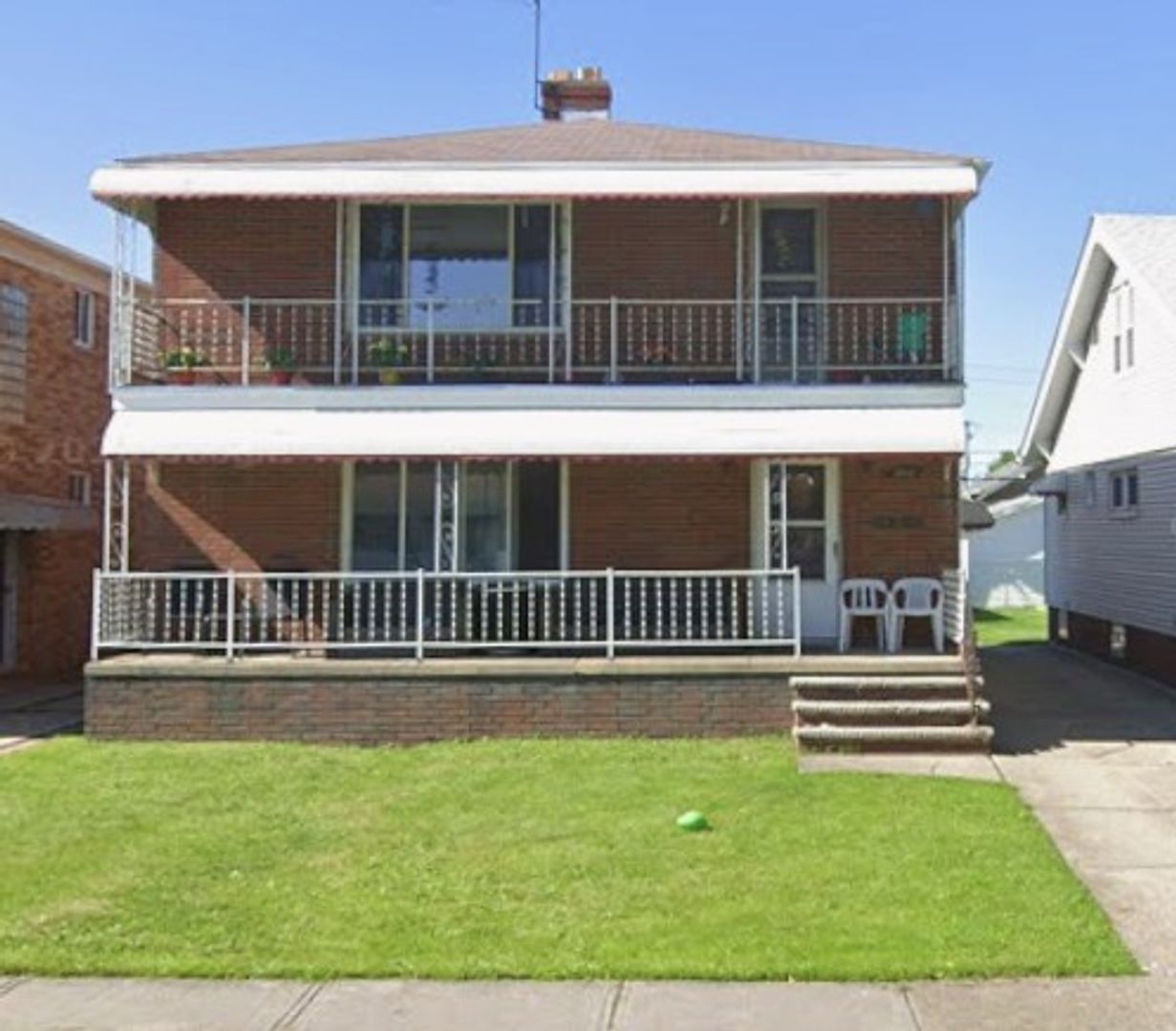 Parma Apartment: 7414 Dorothy Avenue