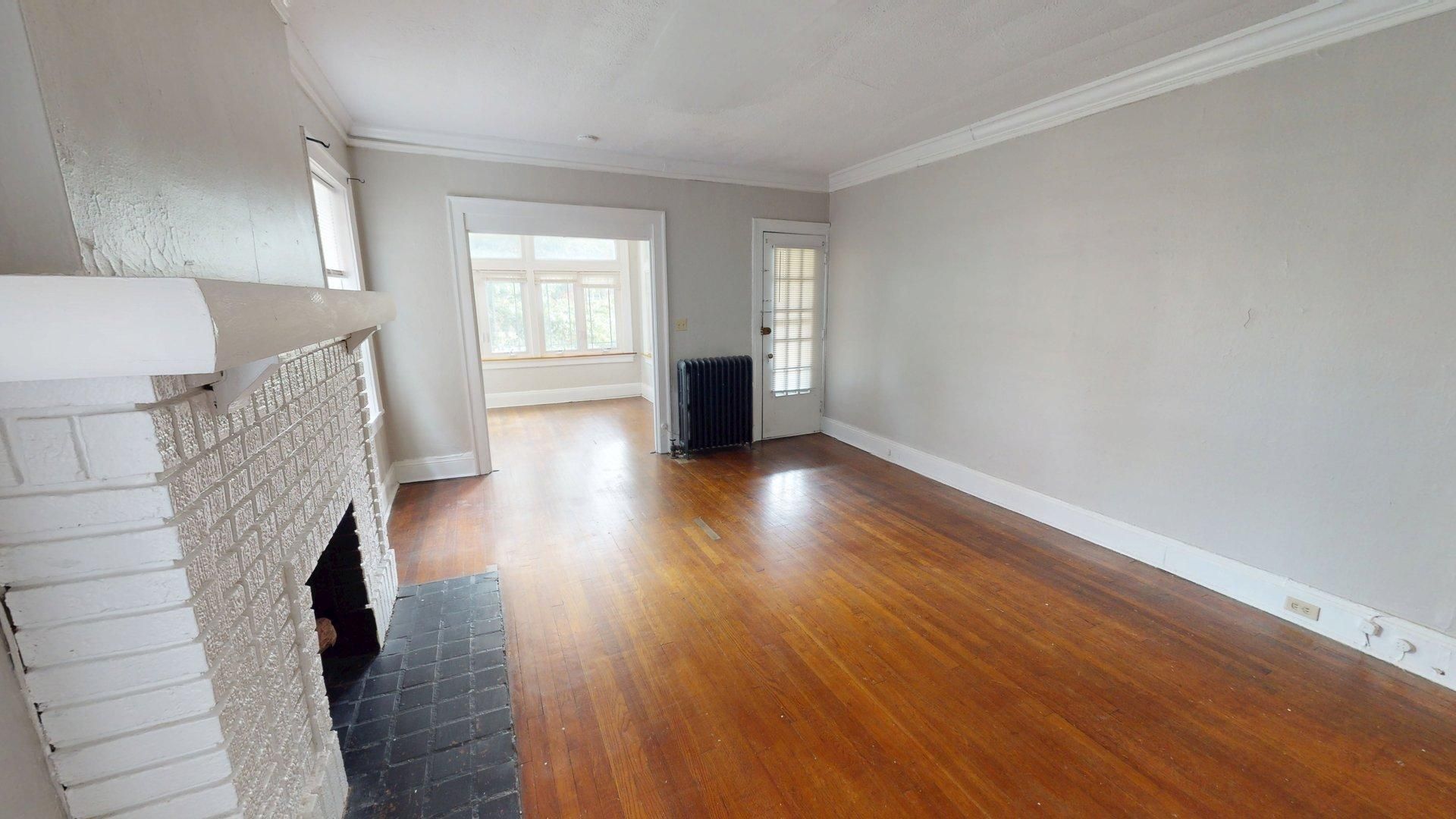 Cleveland Heights Apartment: 2681 Euclid Heights Boulevard