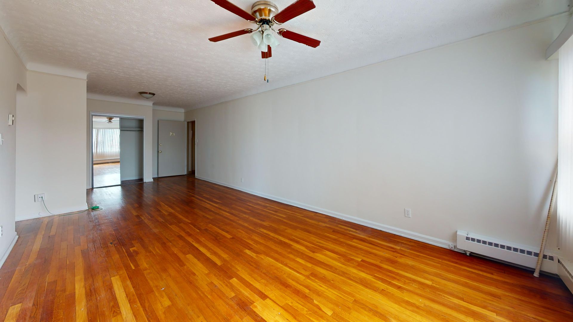 Cleveland Heights Apartment: 3235 Meadowbrook Blvd