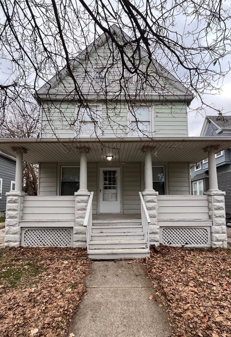 Cleveland Apartment: 3442 West 54th Street