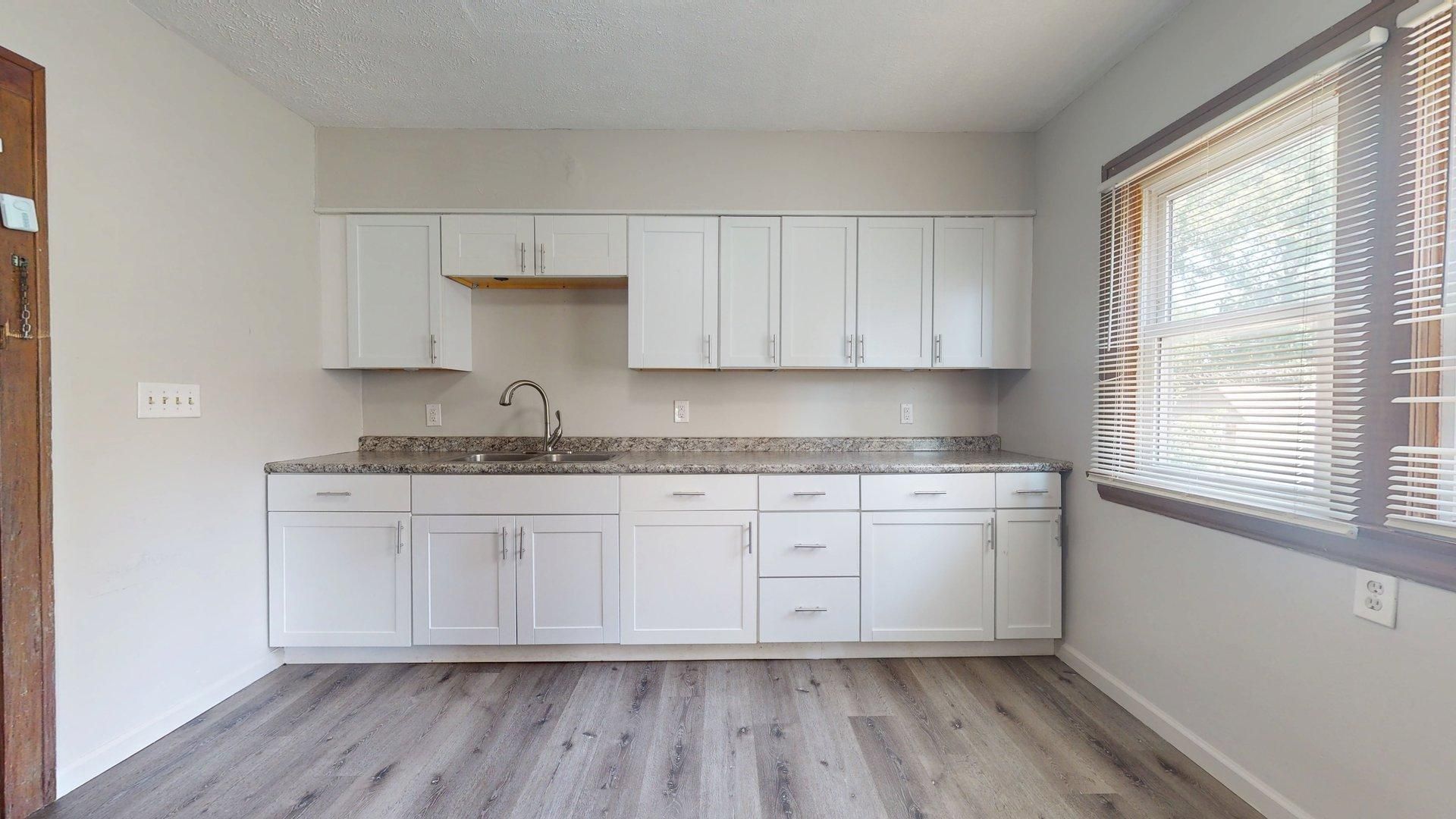 Garfield Heights Apartment: 9715 Plymouth Avenue
