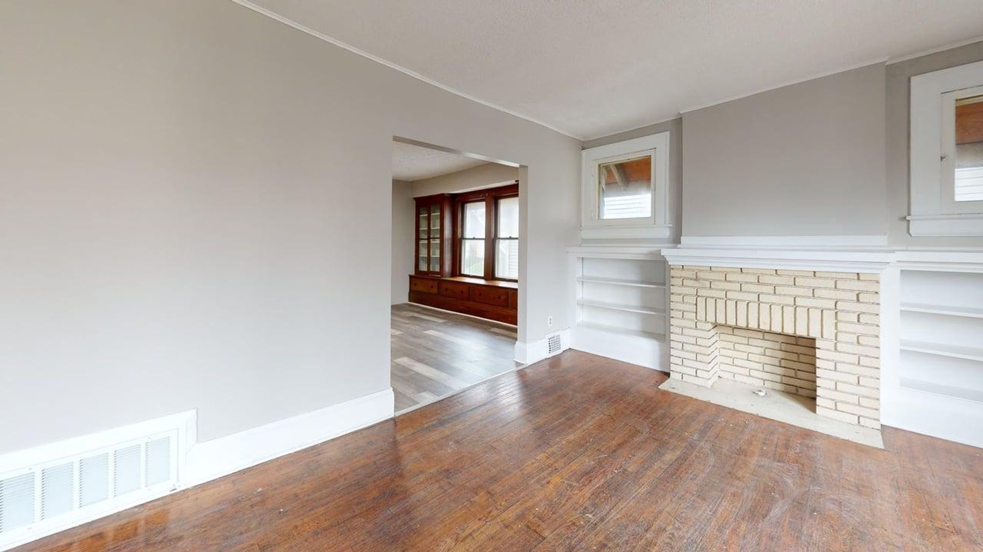 Akron Apartment: 764 Work Drive