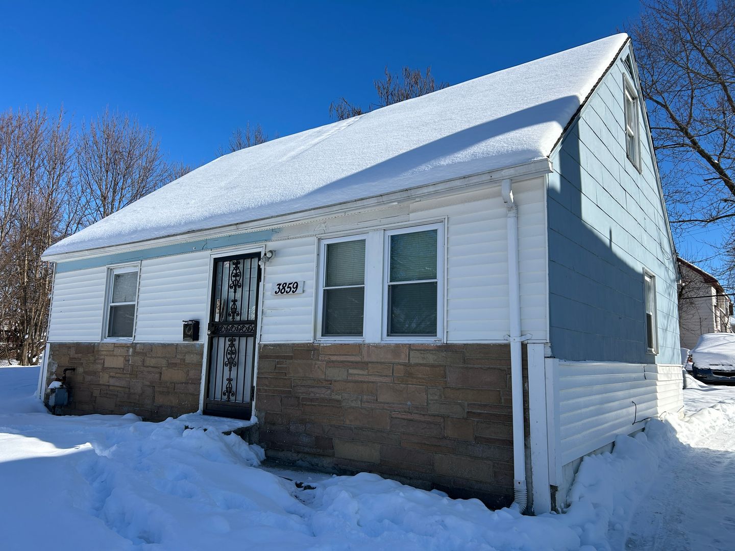 Cleveland House: 3859 E 142nd Street