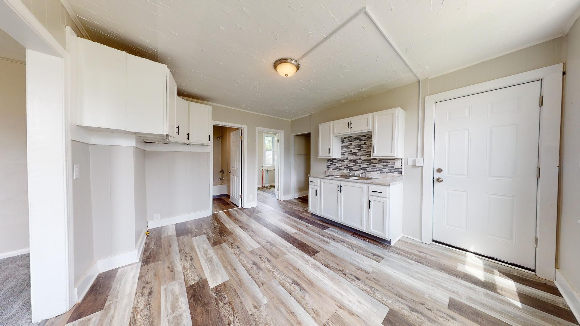 Cleveland Apartment: 3319 West 44th St.