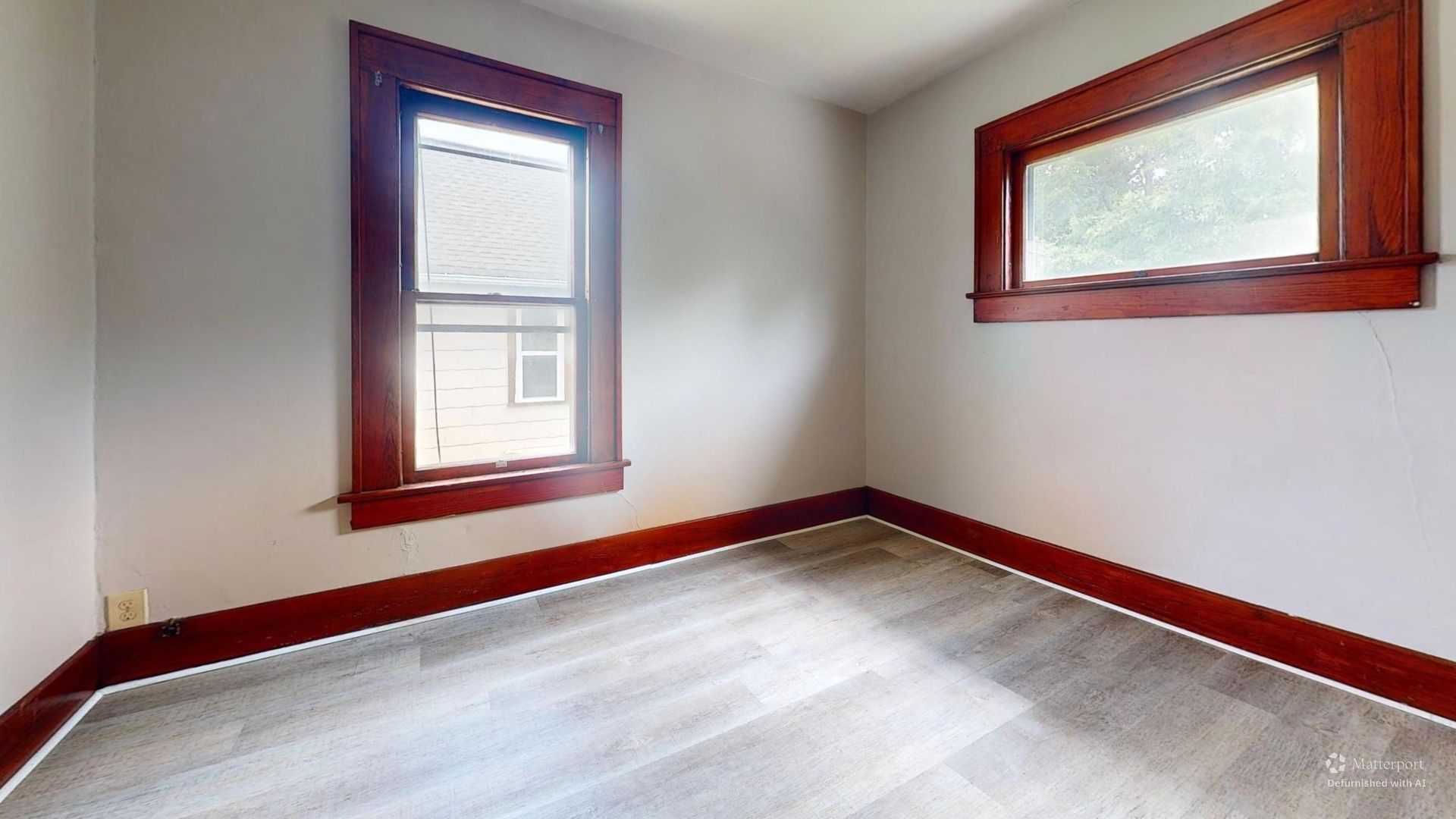 Akron Apartment: 2295 SW 11th Street