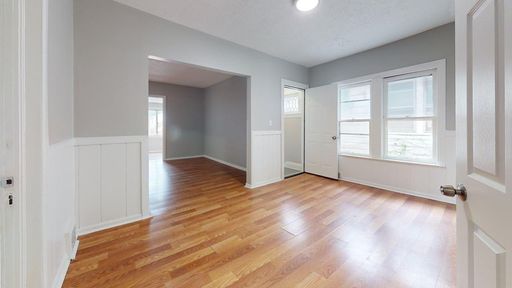 3 Bedroom Apartment – photo 1