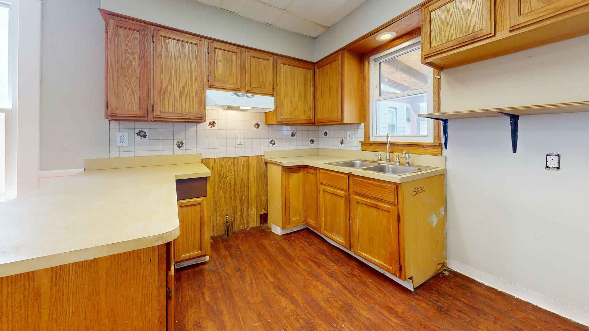 Cleveland House: 3452 West 44th Street