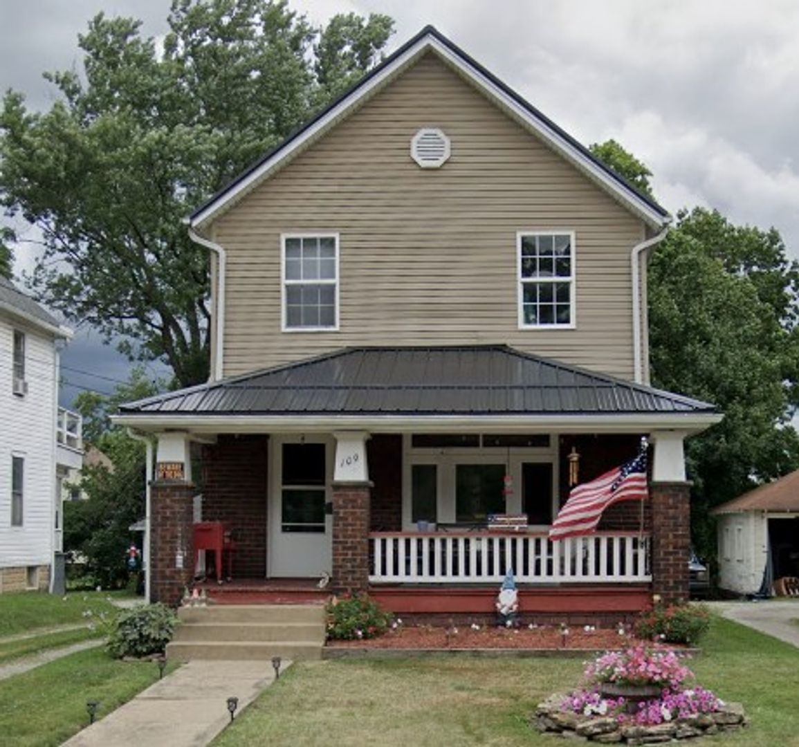 Alliance House: 109 West Ely Street