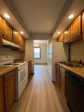 2 bedroom apartment Webster City $850
