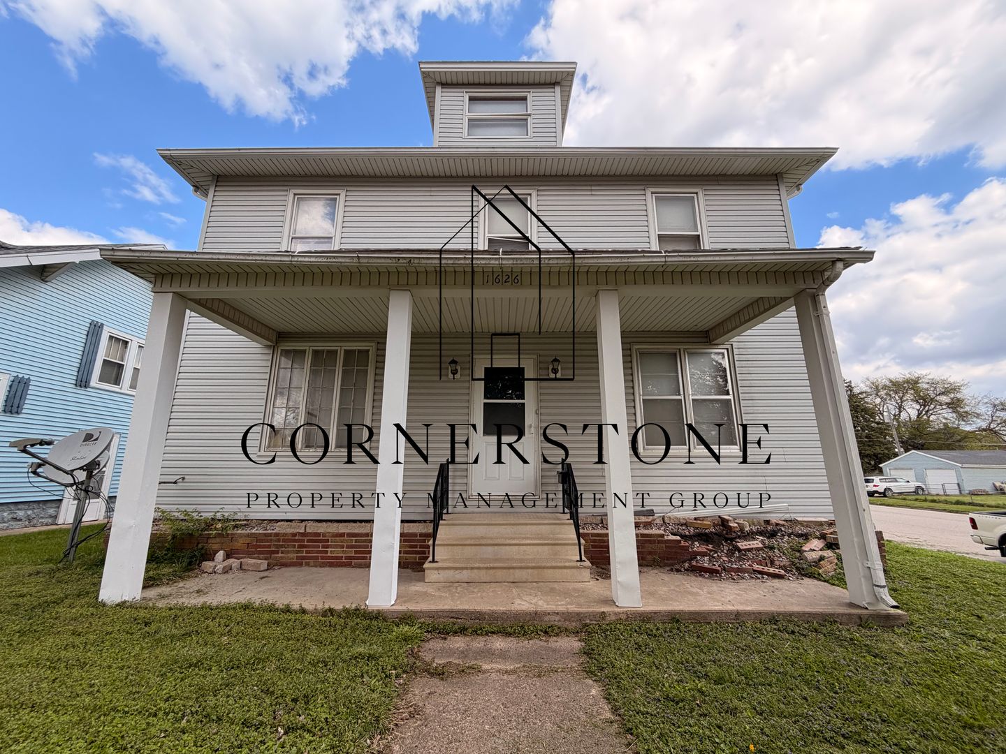 Fort Dodge Apartment: 320 S 17th Street / 1626 4th Ave S