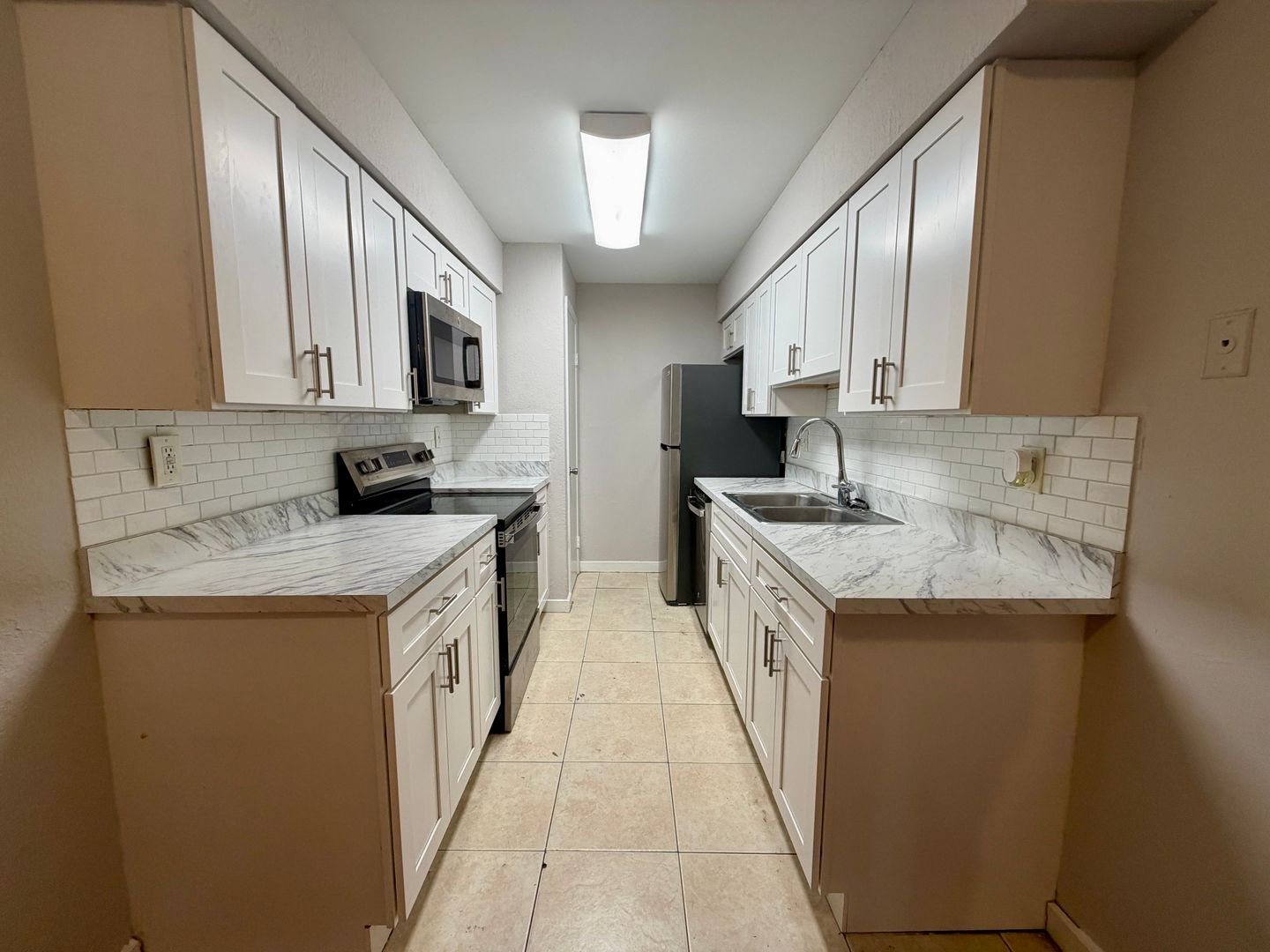 Tampa Apartment: 3701 W.  Wyoming Avenue