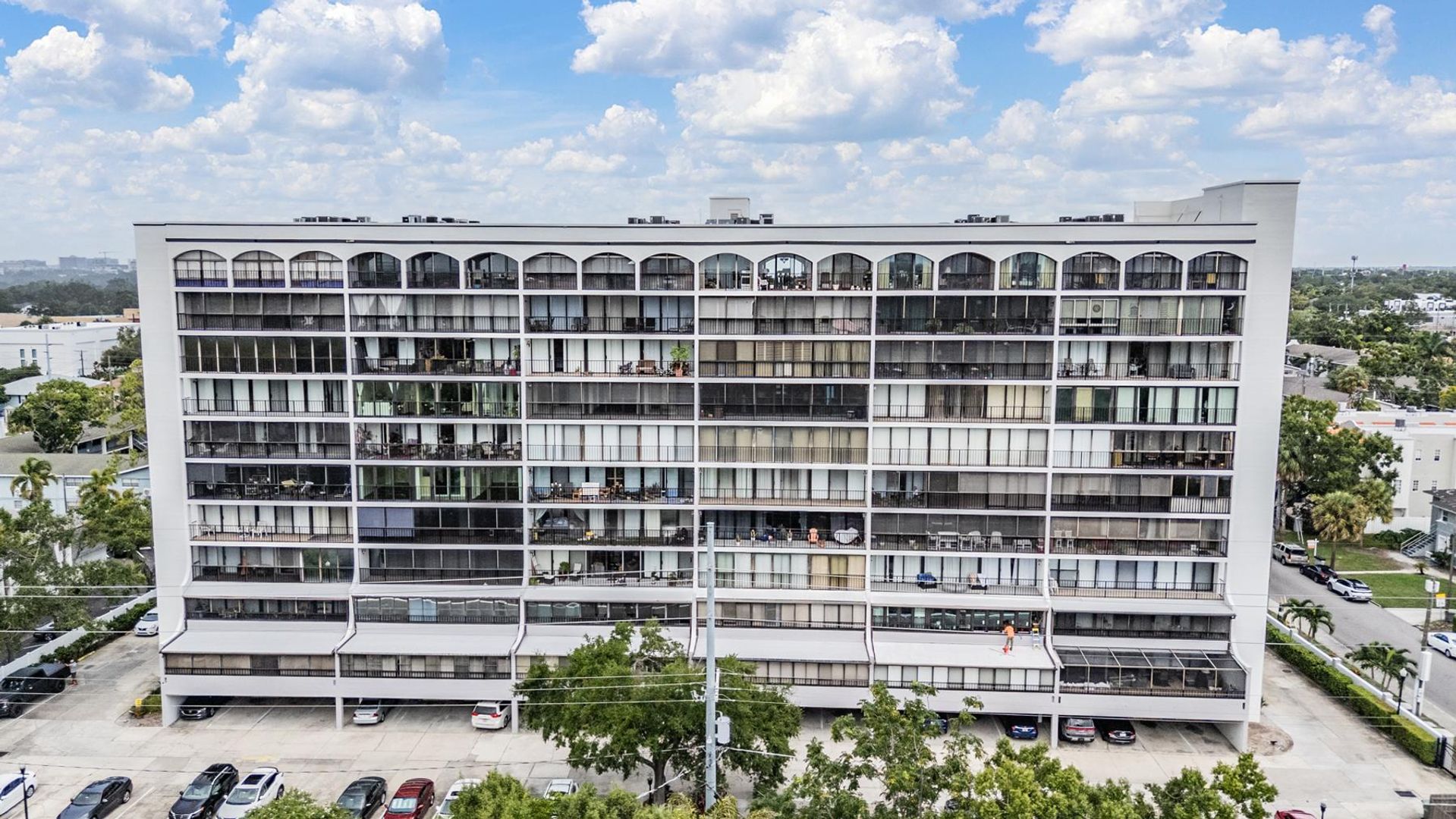 Tampa House: 3211 W Swann Ave Unit 907